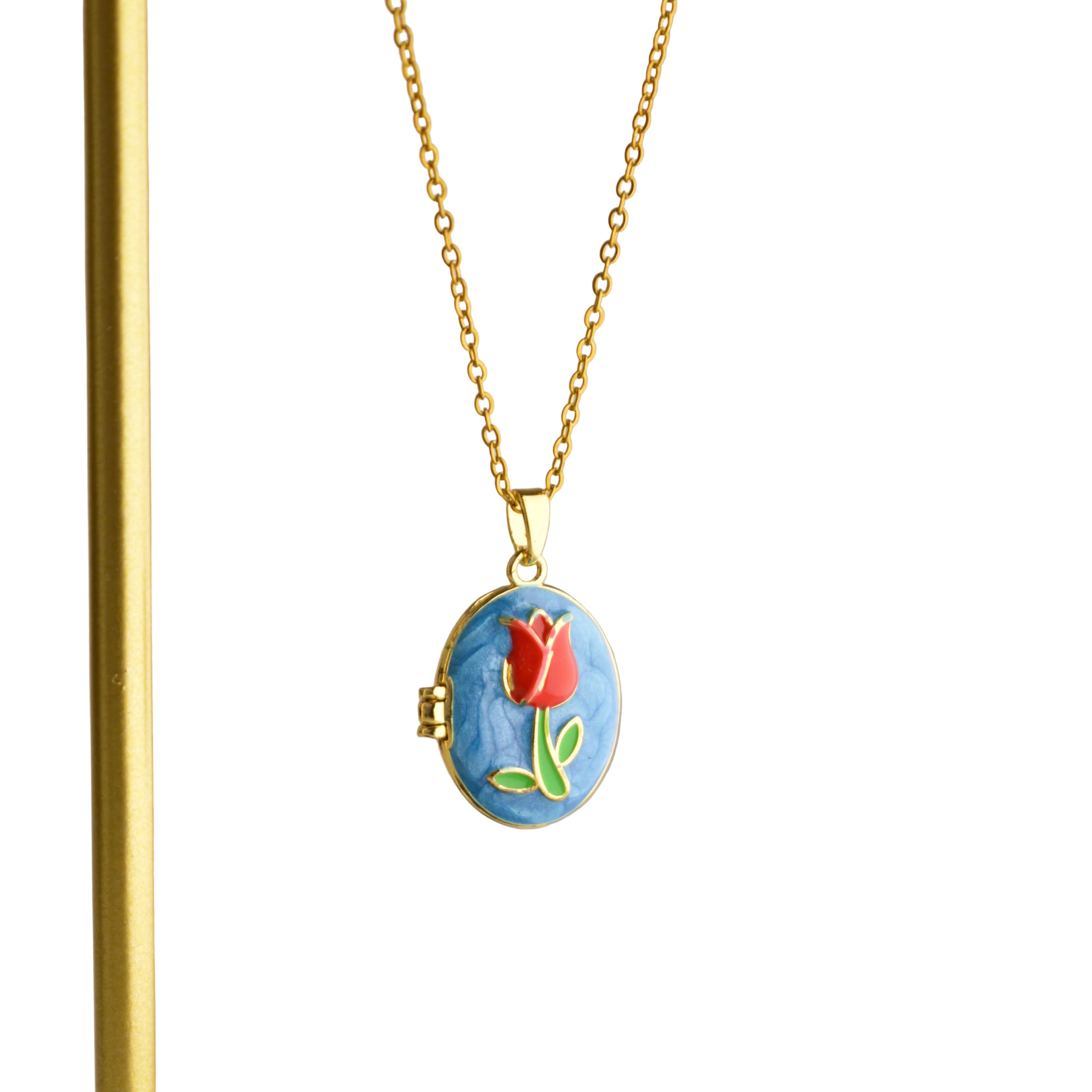 Rose Frame Pendant