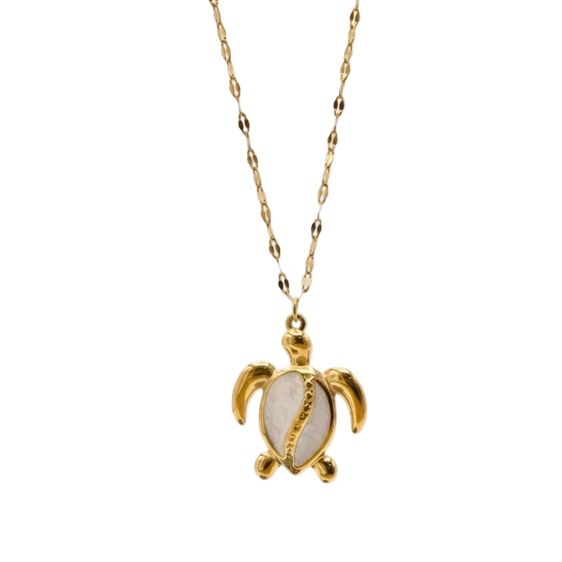 Beach-inspired layered pendant necklace set for women