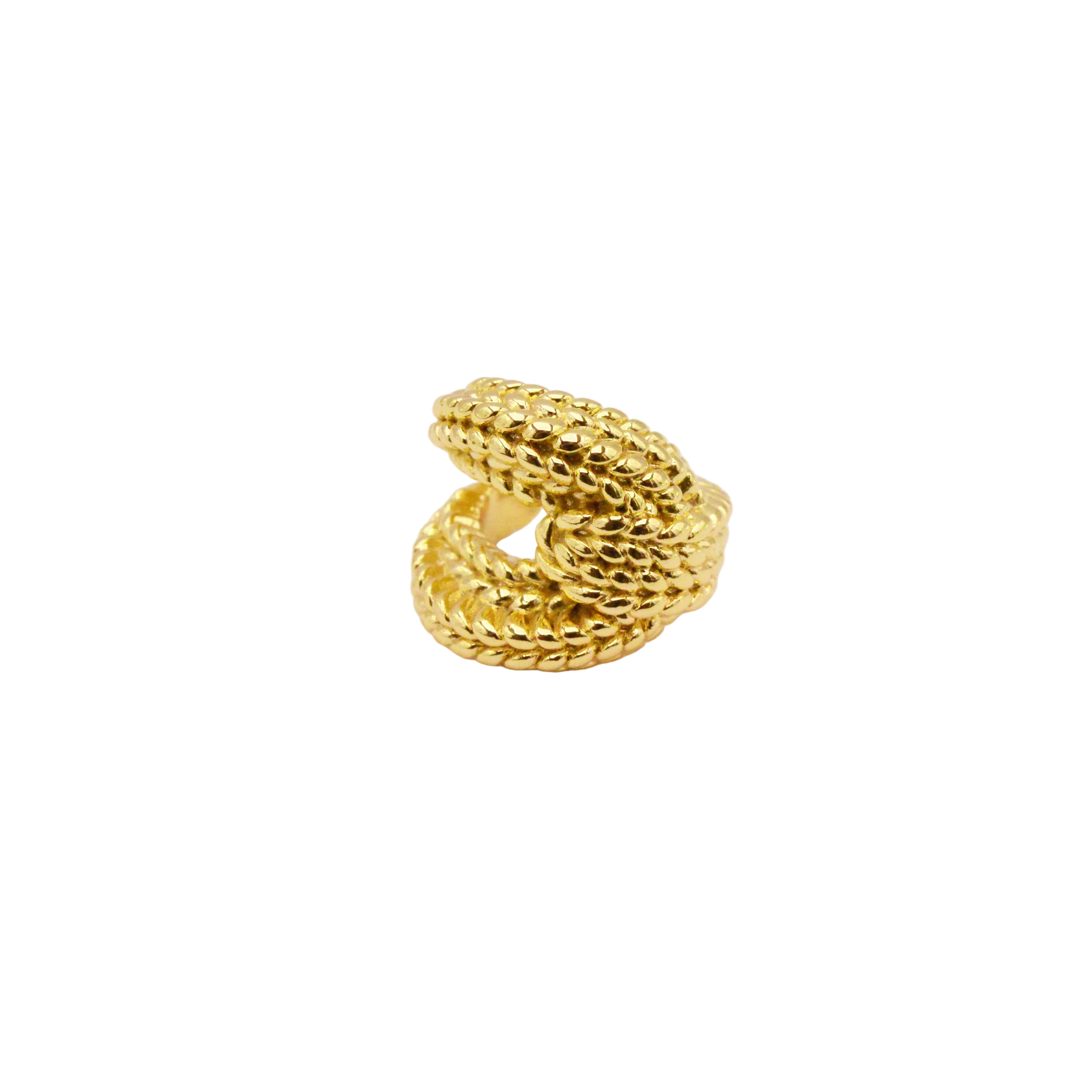 Knotira Ring