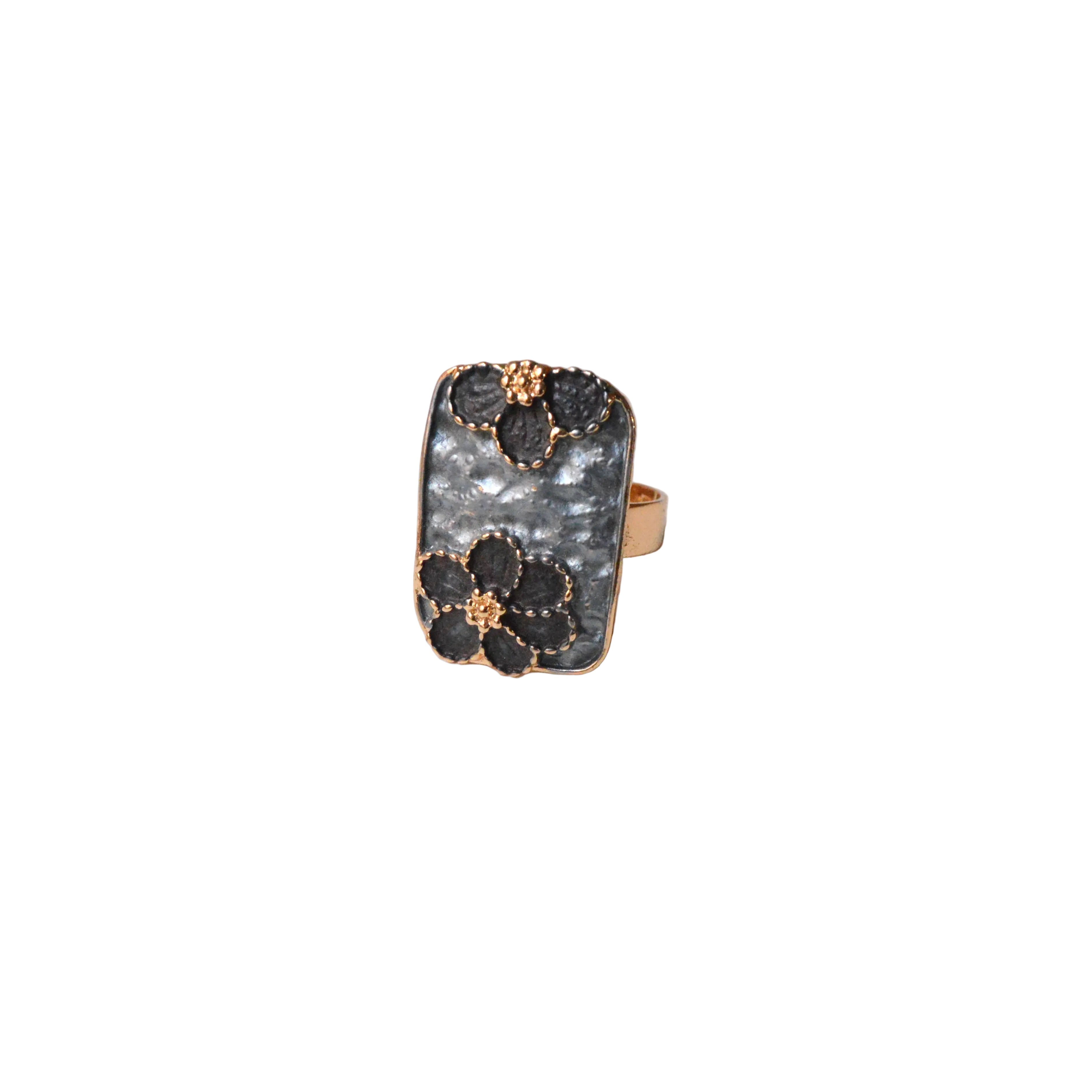 Fiora Ring