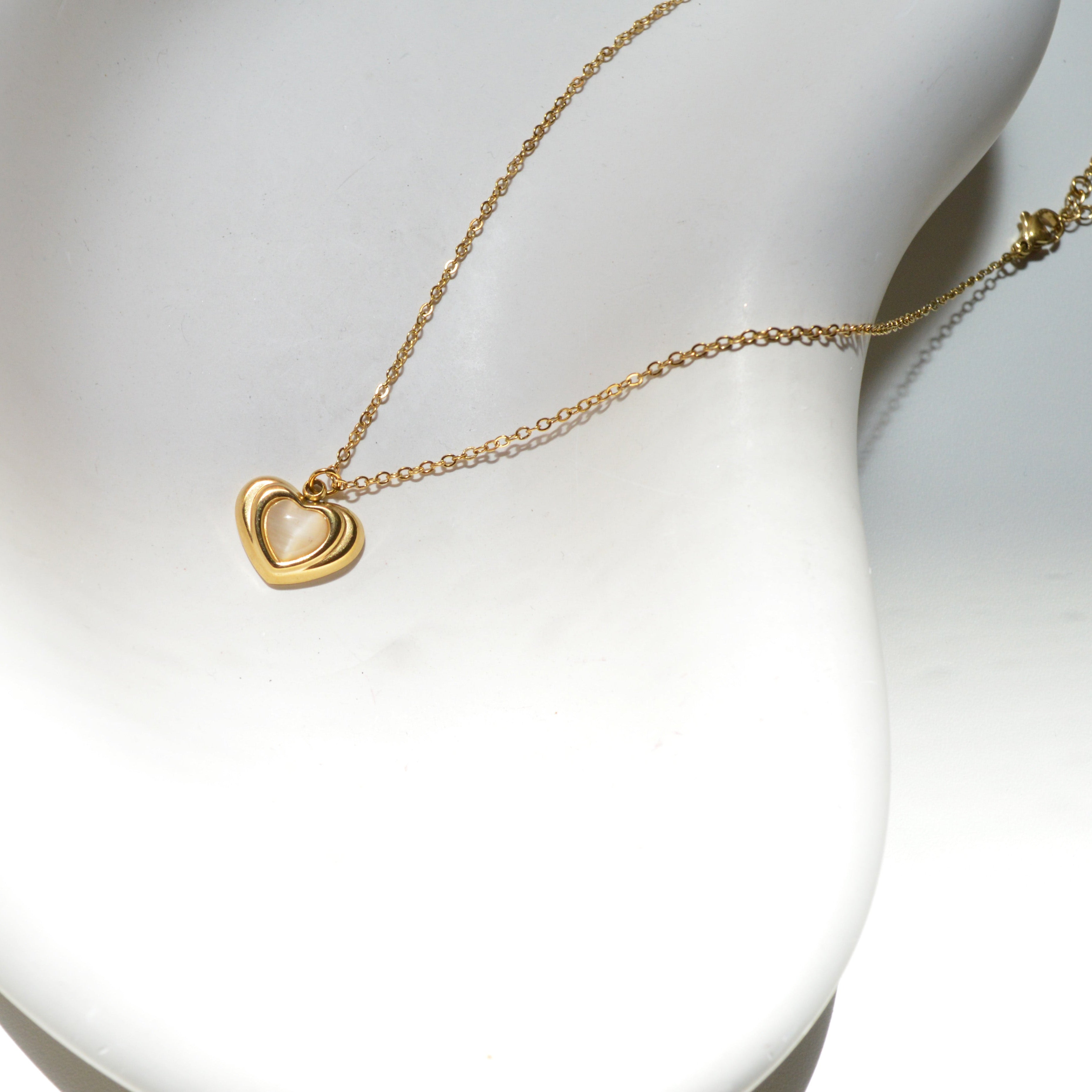 Outline Heart Pendant