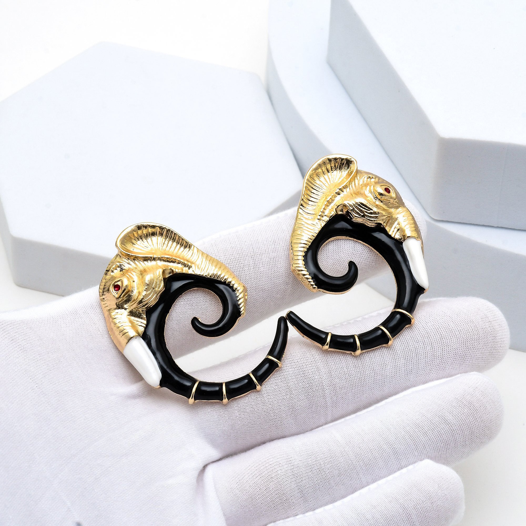 Vintage inspired elephant earrings in KC gold plated zinc alloy by Civaro