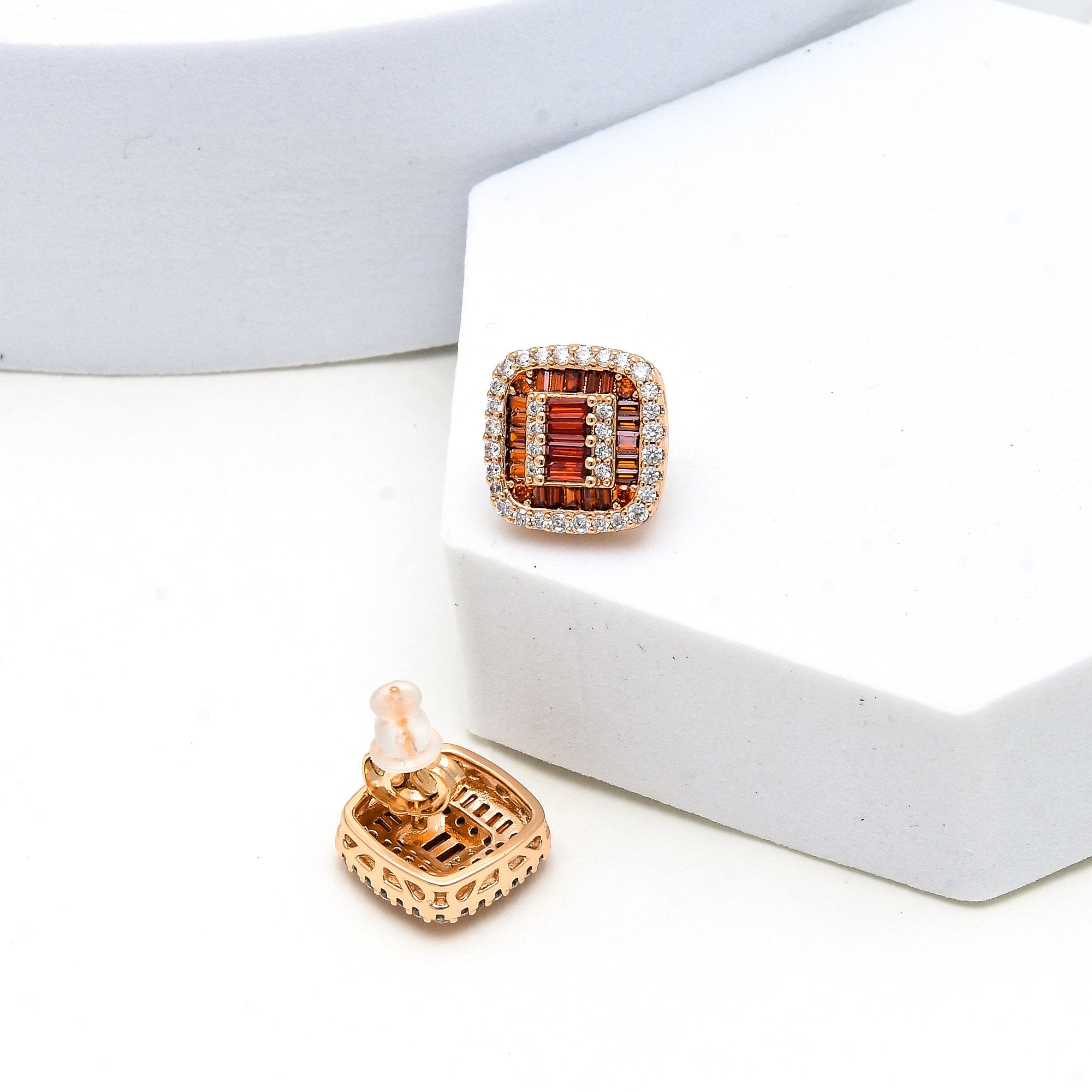 Amber Deco Studs 🧡