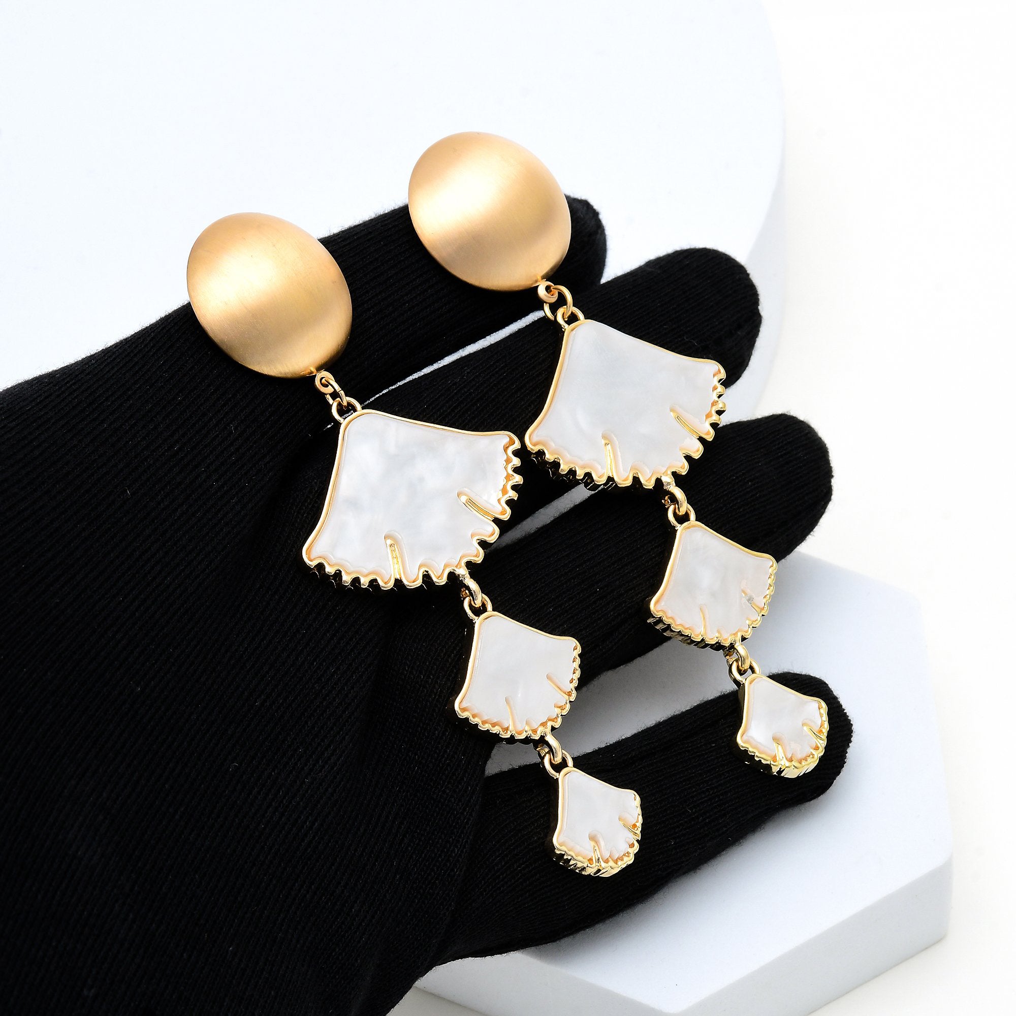Moonpetal Earrings