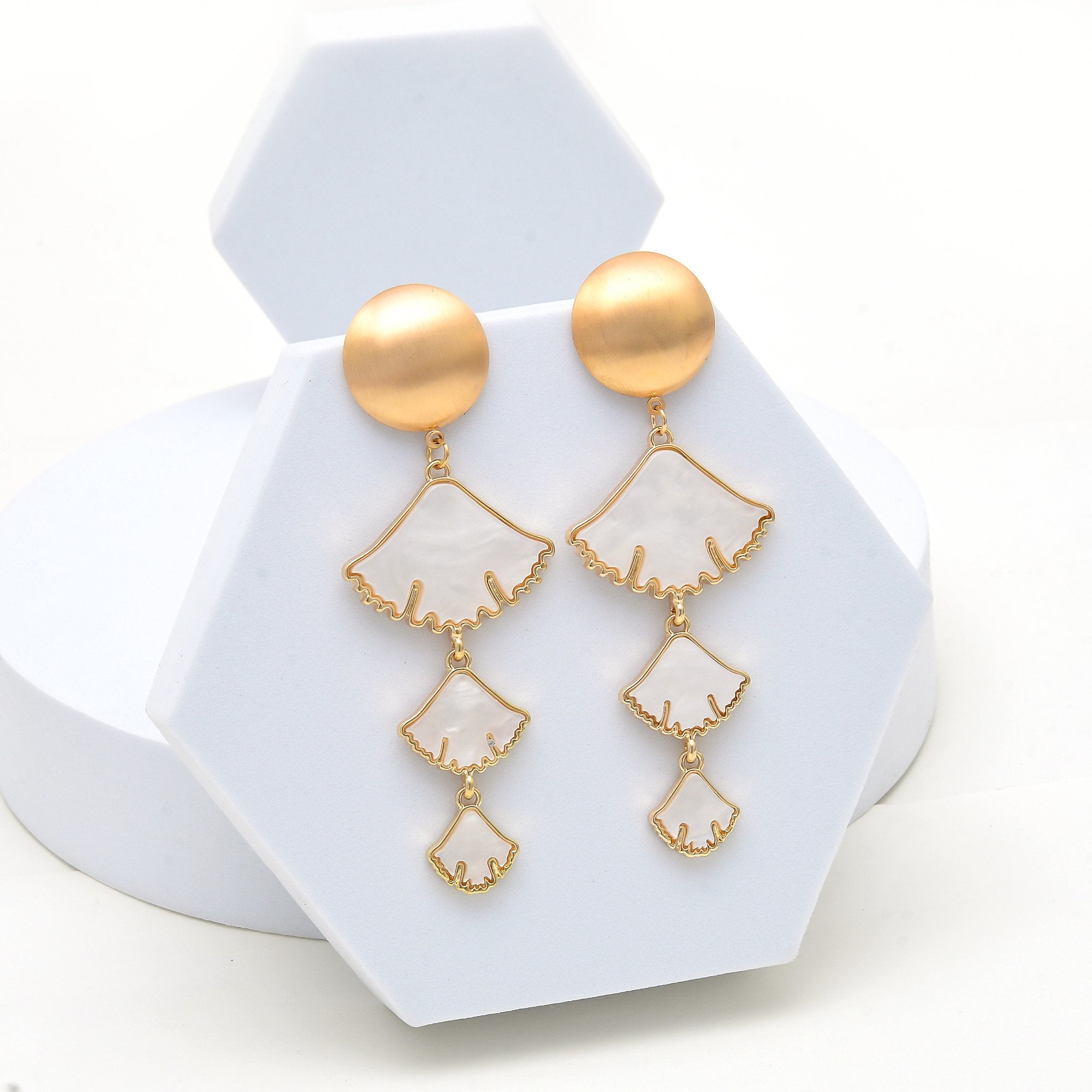 Moonpetal Earrings