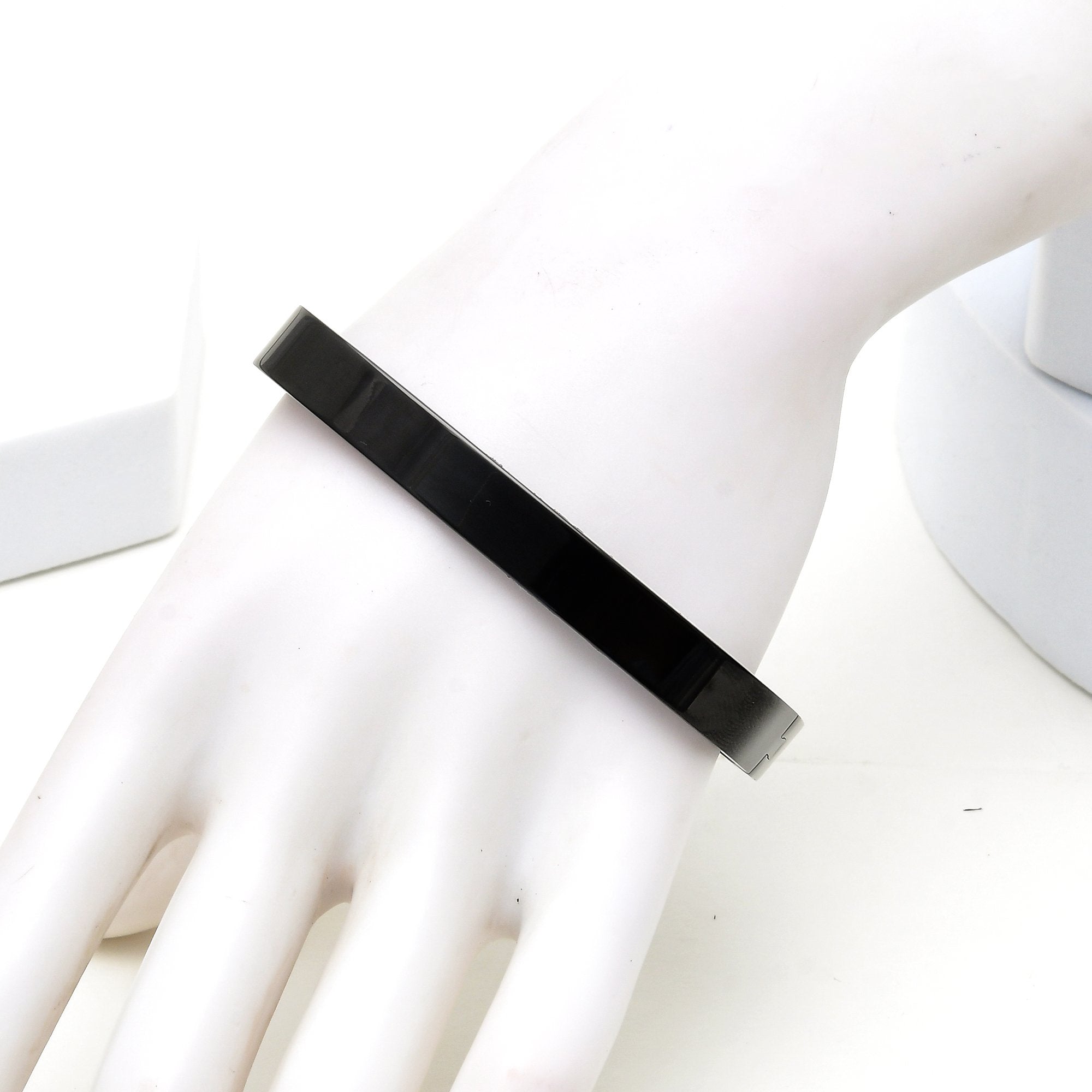 Monolith Cuff