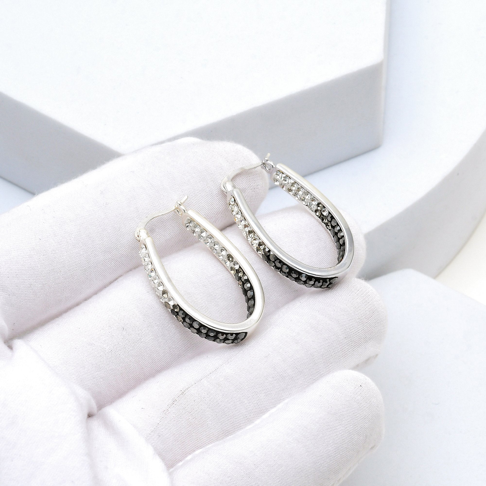 Noir Ombre Hoops