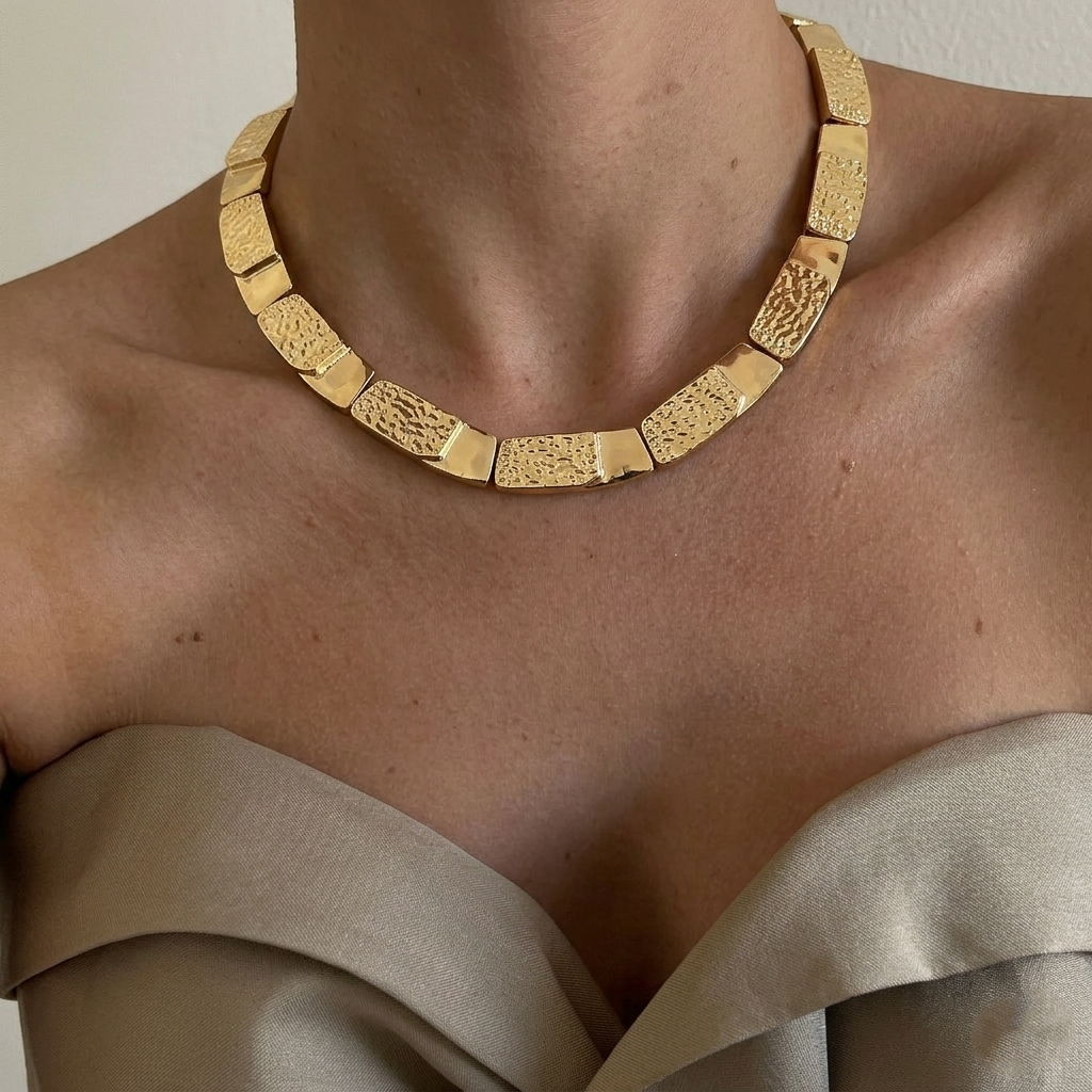Gildra Neckpiece