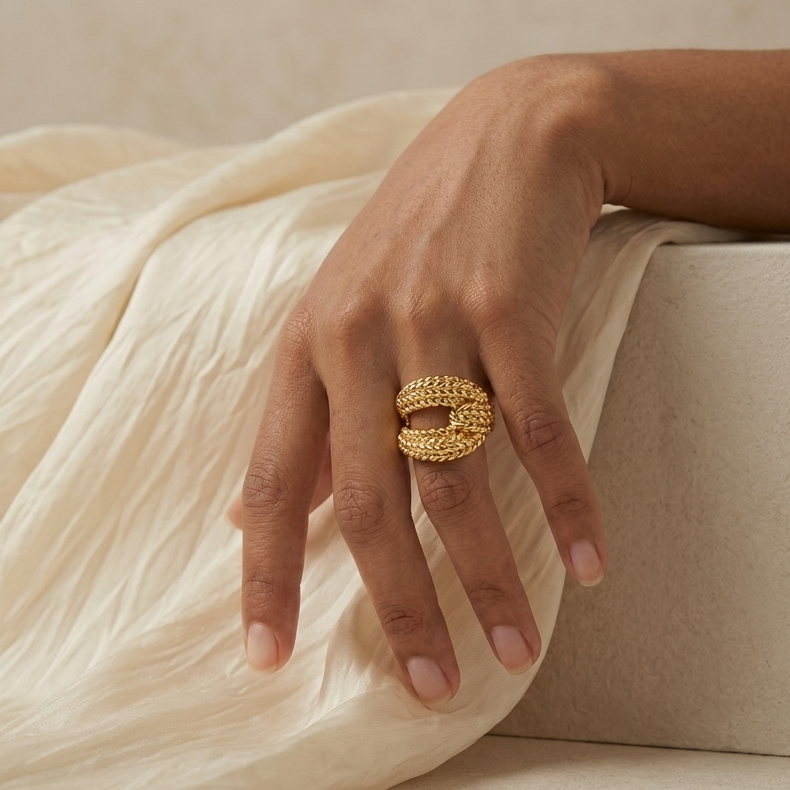 Knotira Ring