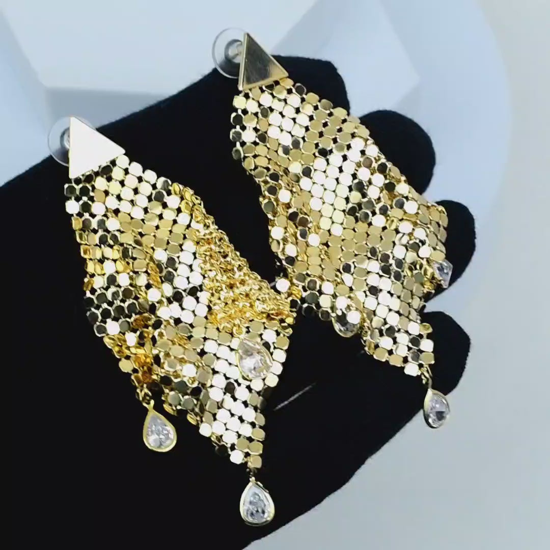 Noira Earrings