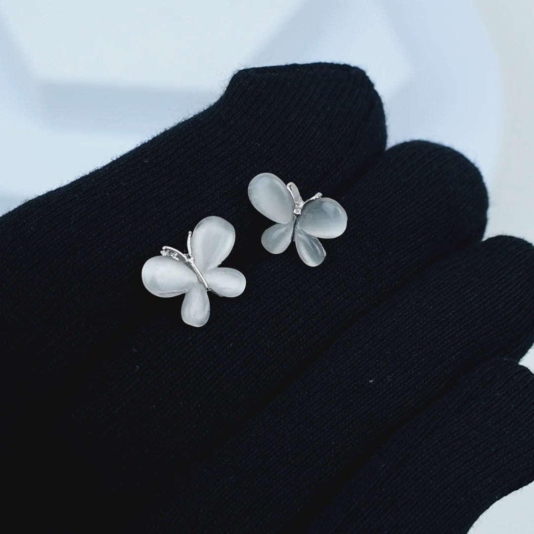 Bella Studs
