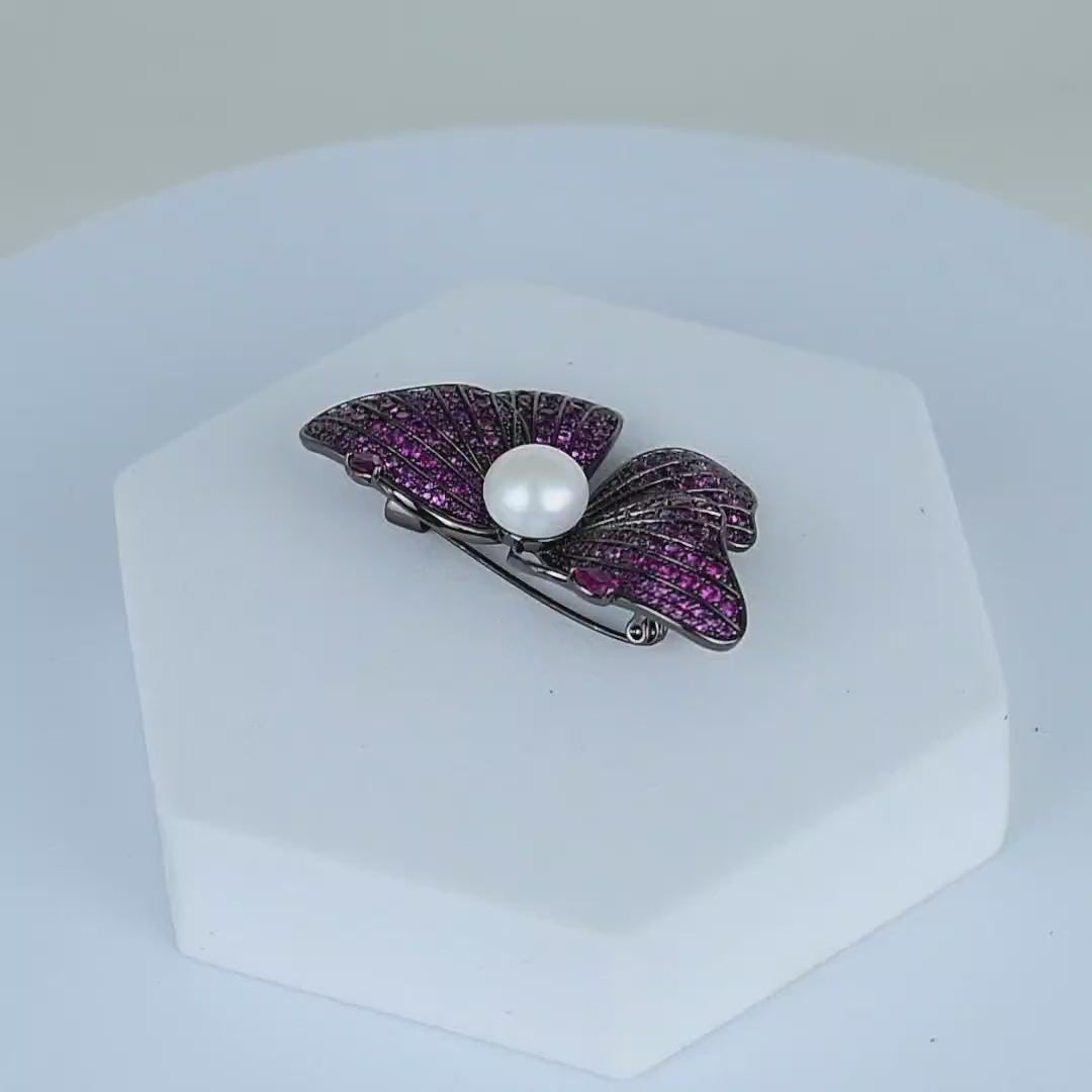 Pappilon Brooch 🦋